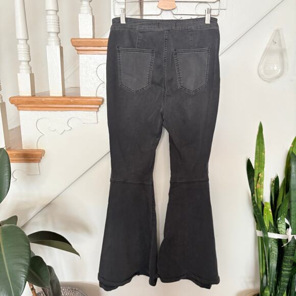 Free People We The Free Just Float On Black Flare Jeans High Rise Size 29 - Picture 8 of 10